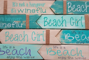 /images/bannerphotos/5beachsigns.png